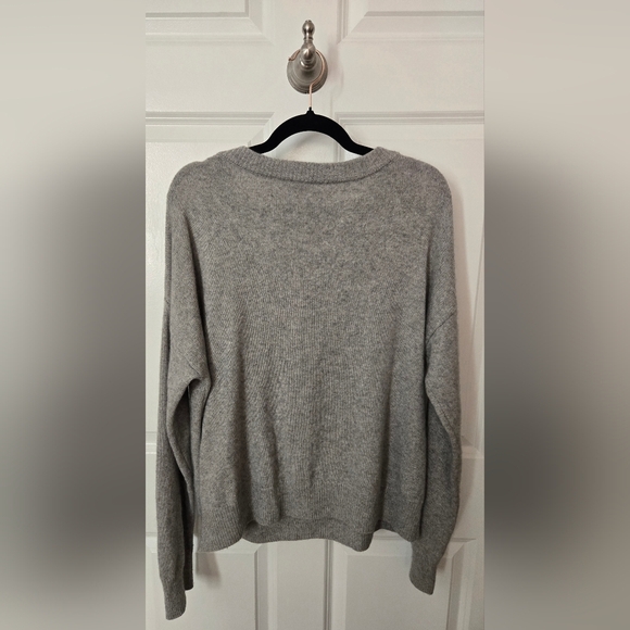 Rails Sweater - Picture 5 of 6